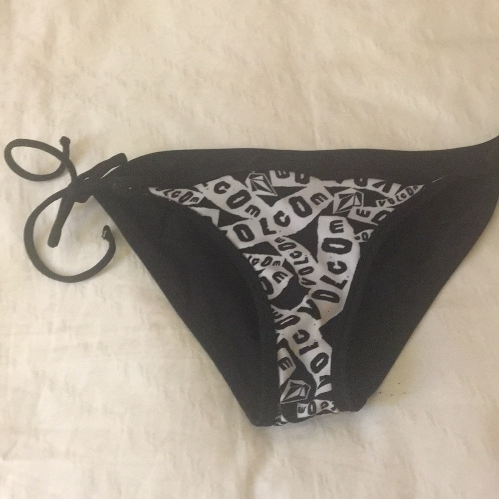 Bikini Bottom - Picture 3 of 6